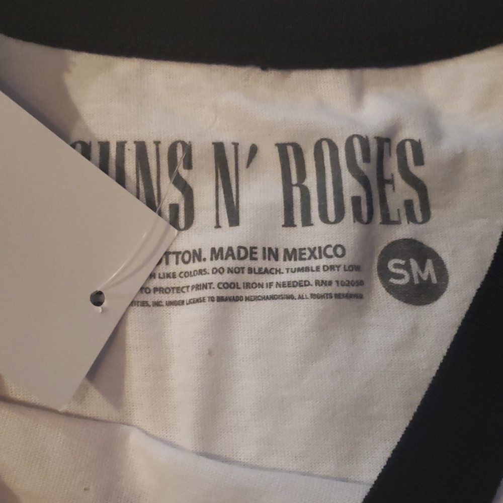 Guns N Roses Raglan Tee - Picture 3 of 4